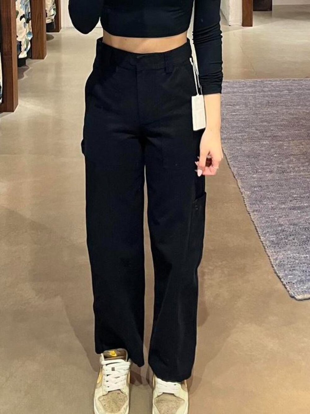 Aritzia Sunday Best Cargo Pants